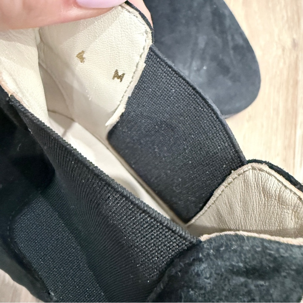 Amalfi Black Suede Chukka Boots - Picture 6 of 6